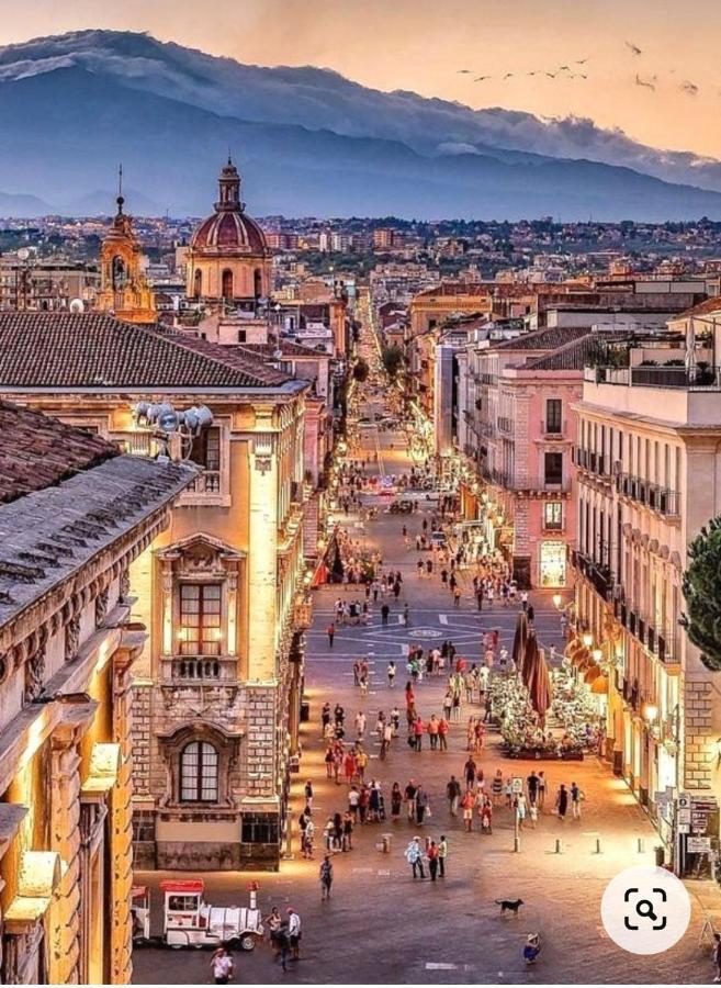 Luxurysuitepirandello カターニア エクステリア 写真